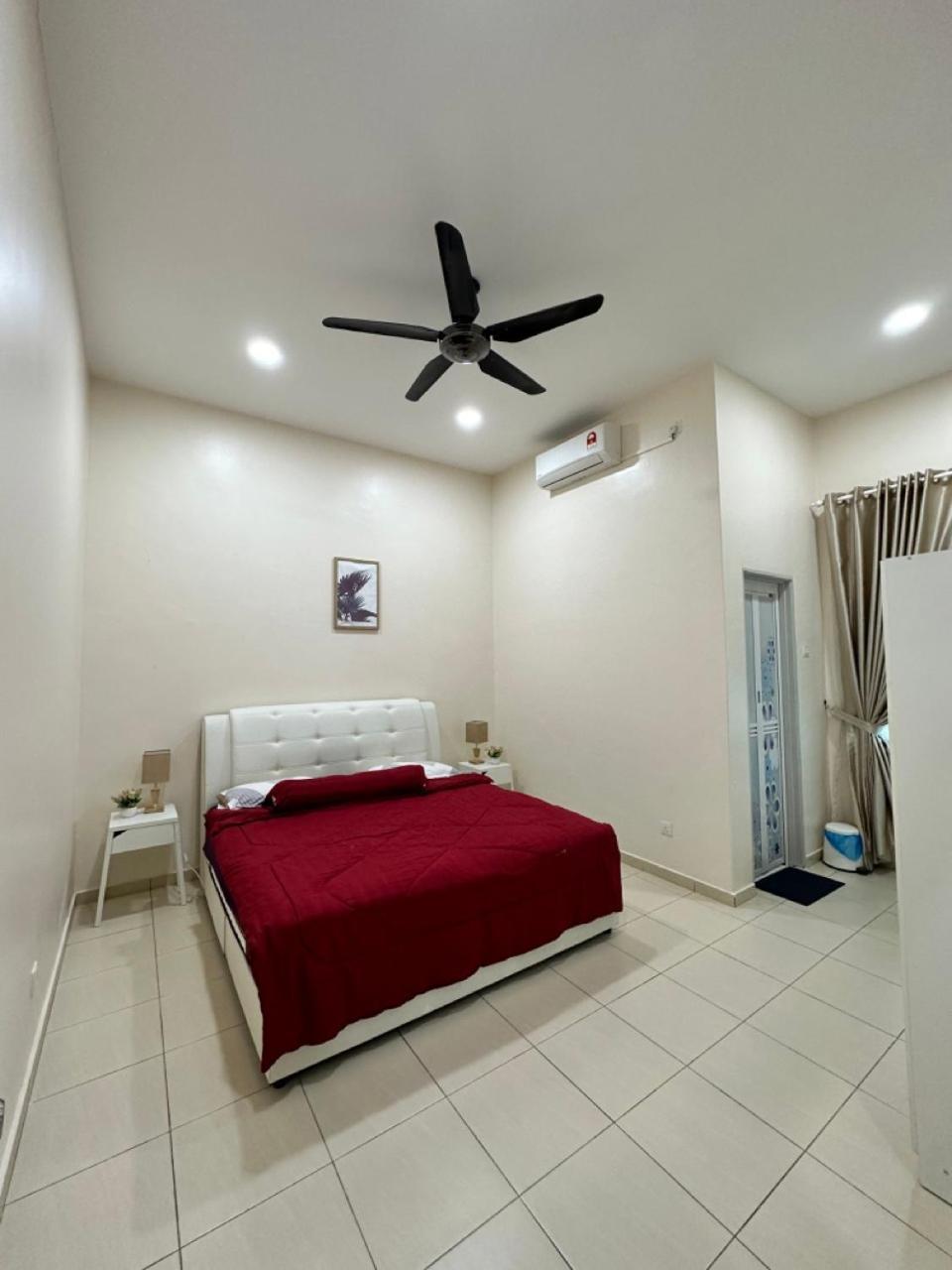 Rumahku Homestay, Taman Jasin Perdana מראה חיצוני תמונה