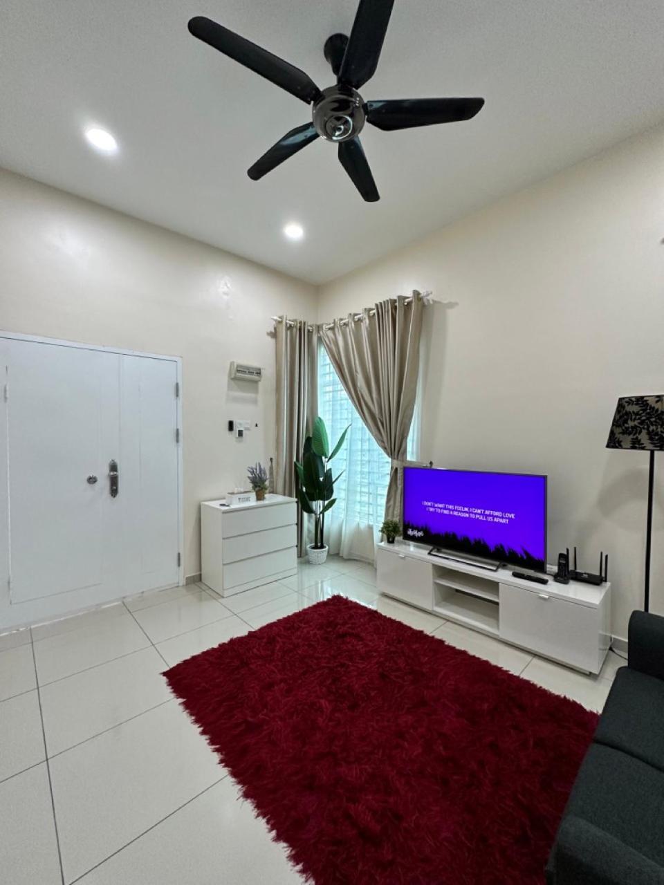 Rumahku Homestay, Taman Jasin Perdana מראה חיצוני תמונה