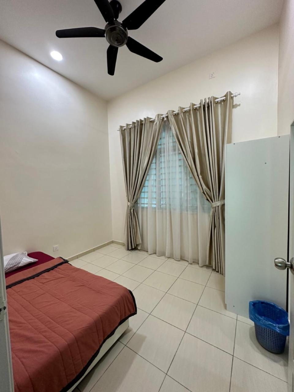 Rumahku Homestay, Taman Jasin Perdana מראה חיצוני תמונה